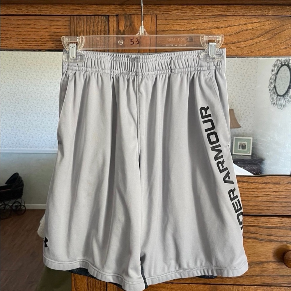 Under Armour Boys Athletic Shorts YLG